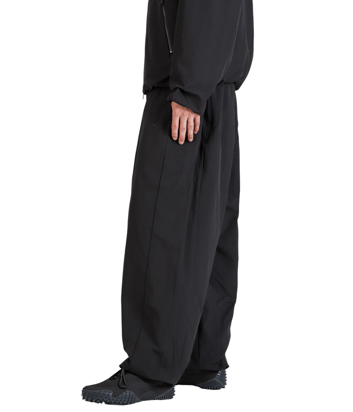Tumu　ブラック PUMA Baggy Slacks | FUMITO GANRYU(フミト ガンリュウ) / パンツ
