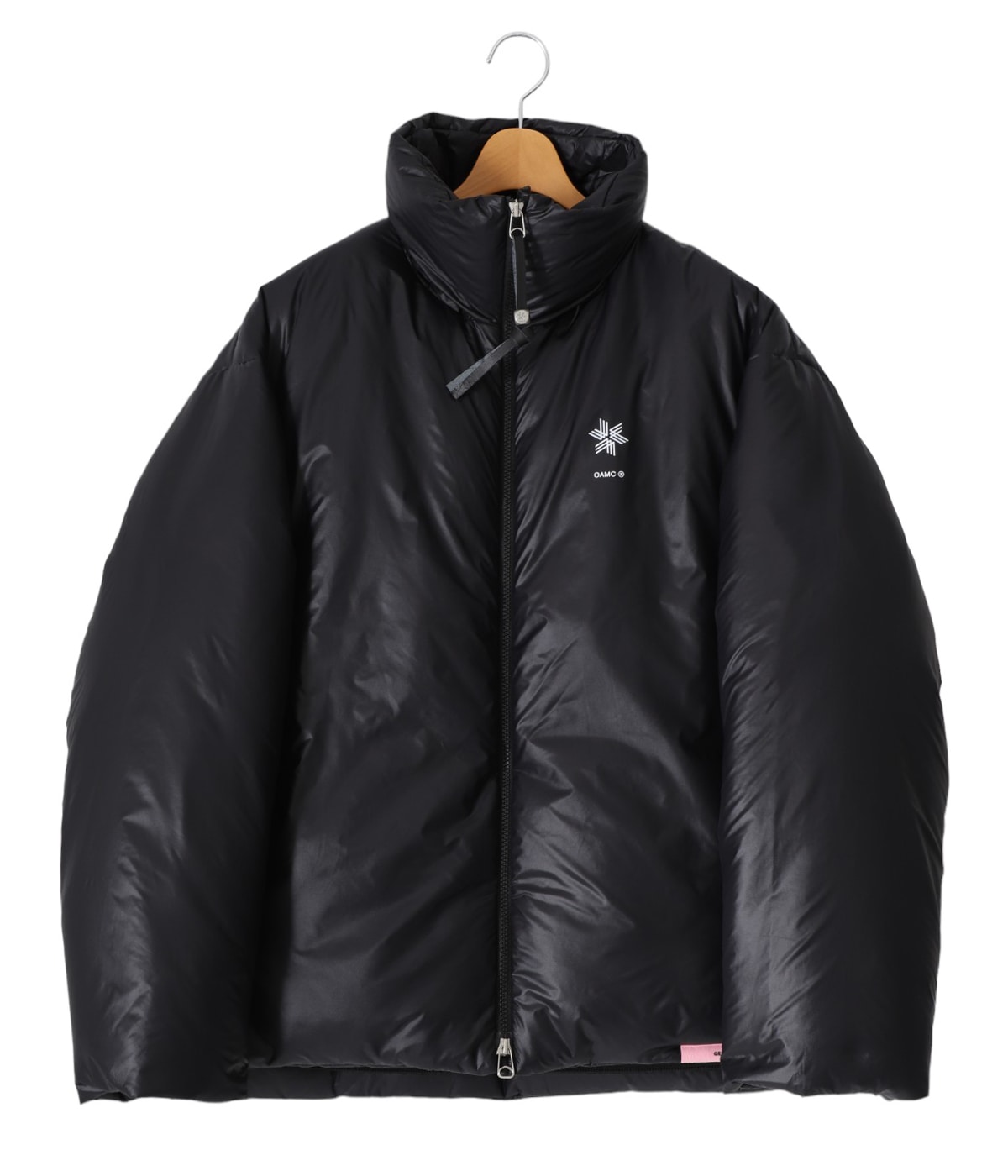 oamcオーバーサイズ ブラック ダウンジャケット Goldwin×OAMC Down Jacket | OAMC Goldwin(オーエーエムシー