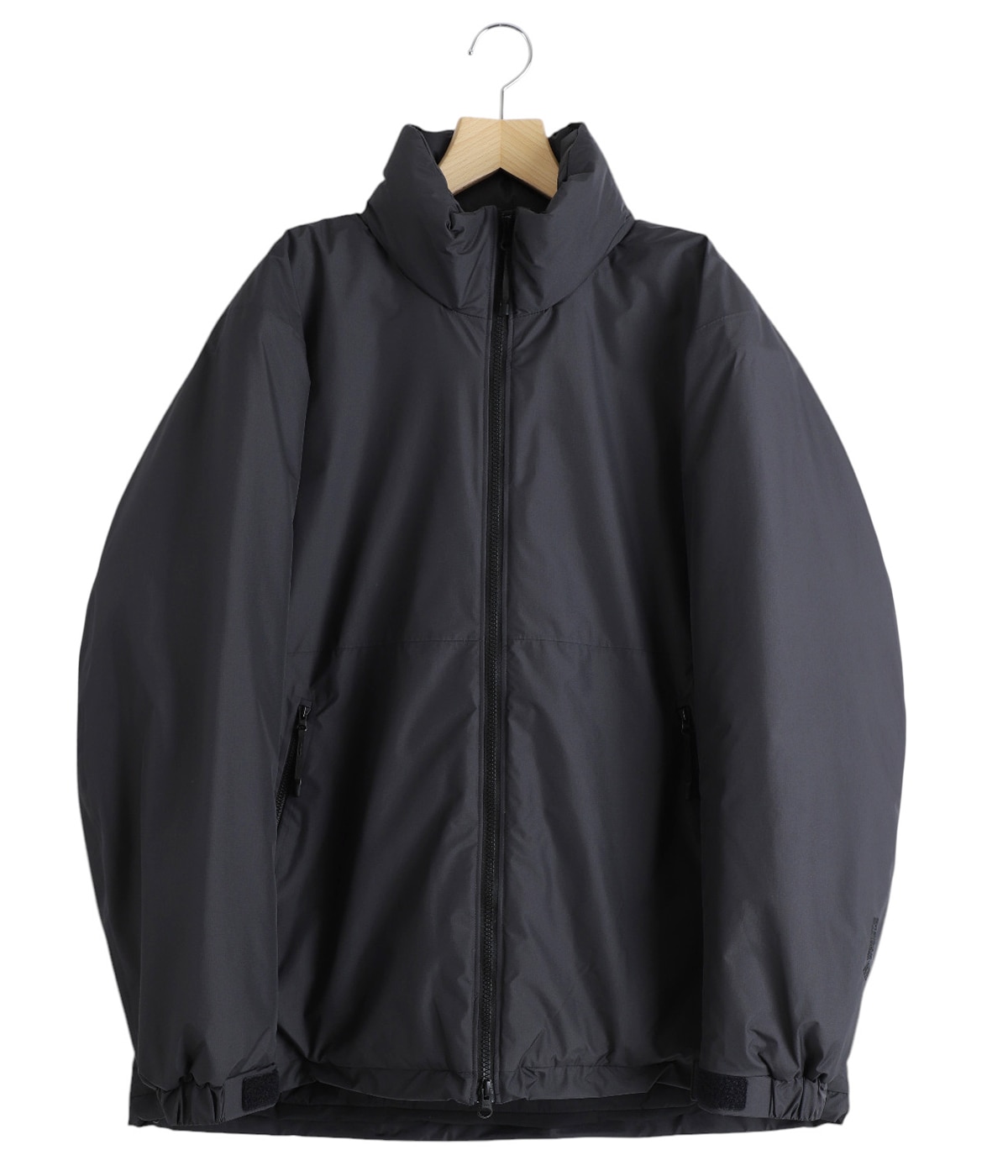 WINDSTOPPER by GORE-TEX LABS Puffy Jacket | Goldwin(ゴールド