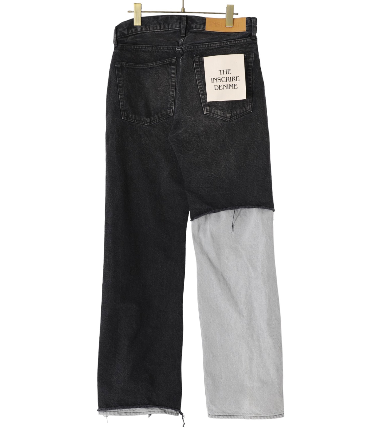 INSCRIREアンスクリアStraight Layeredタック デニムパンツ INSCRIRE/アンスクリア】Straight Layered Denim（デニムパンツ