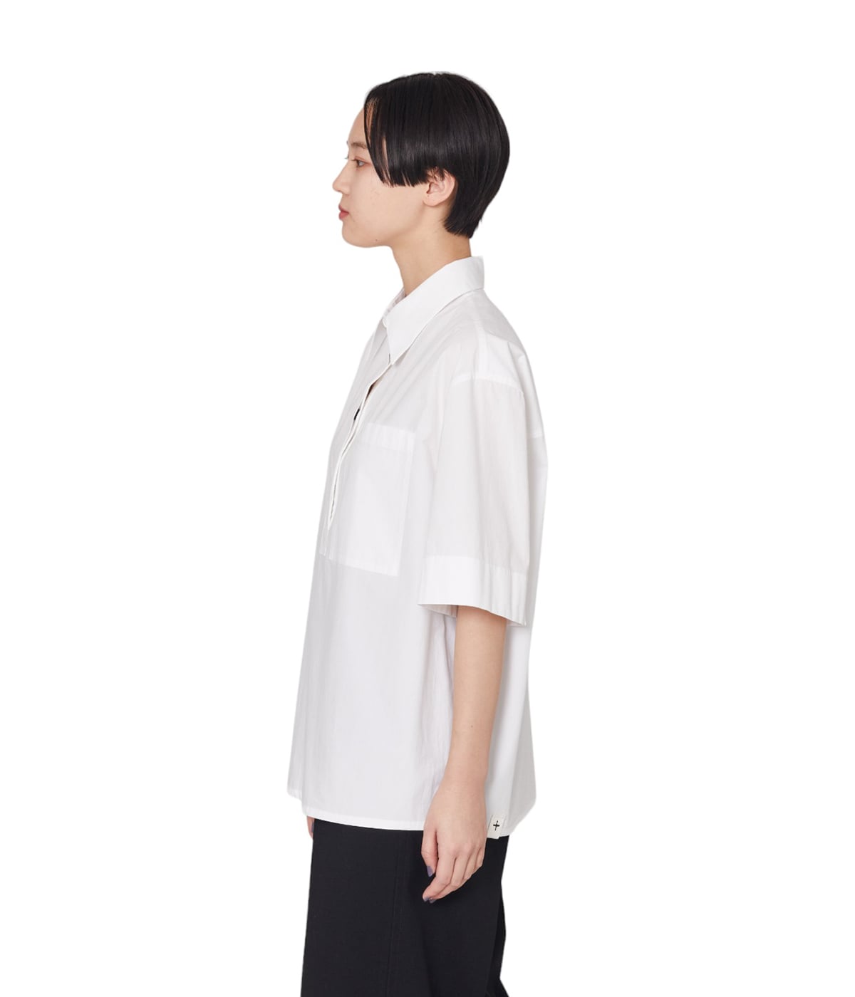 model（166cm） 着用サイズ：XS