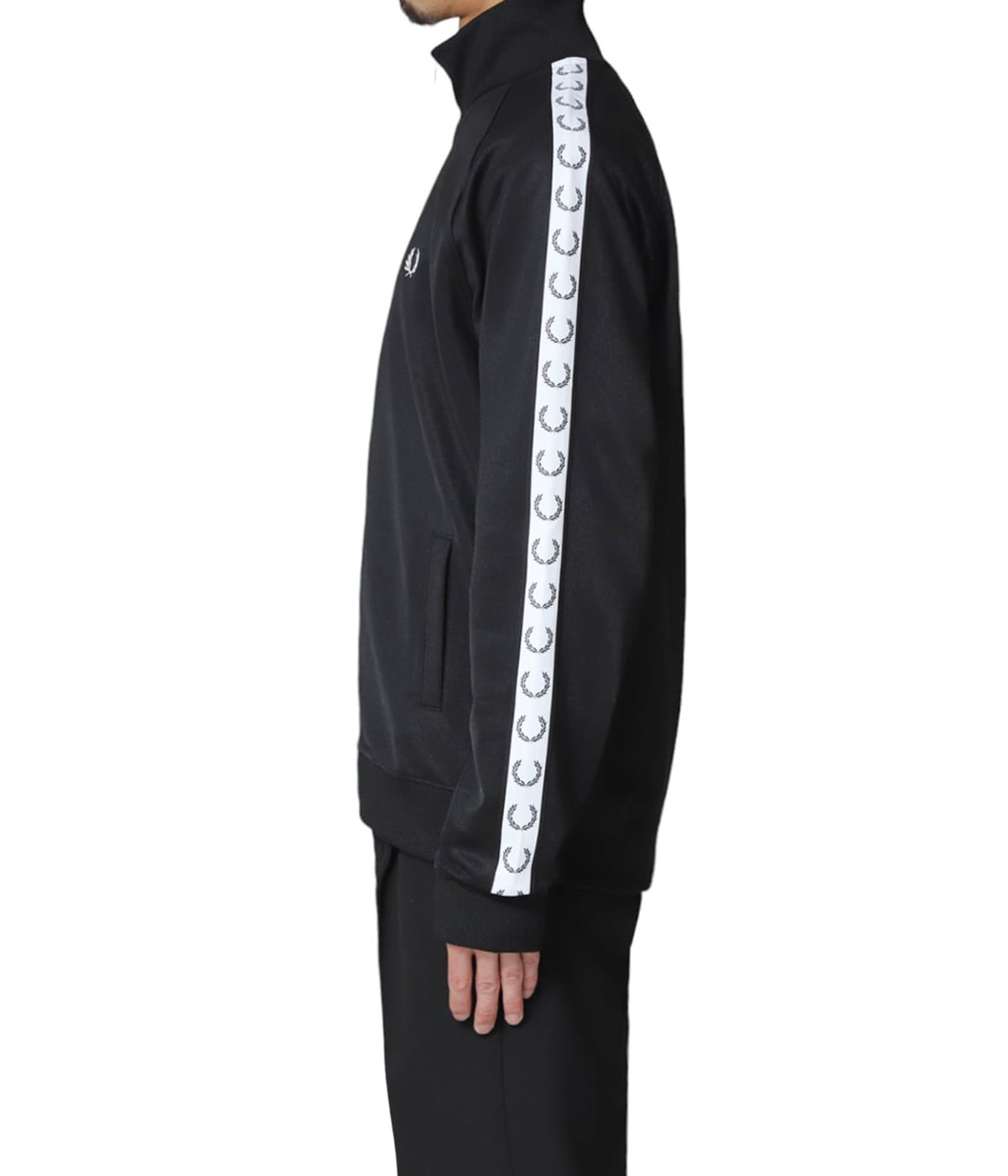 FRED PERRY Track Jacket 今回購入なかった場合消します。 FR1086EU000927_2_l.jpg