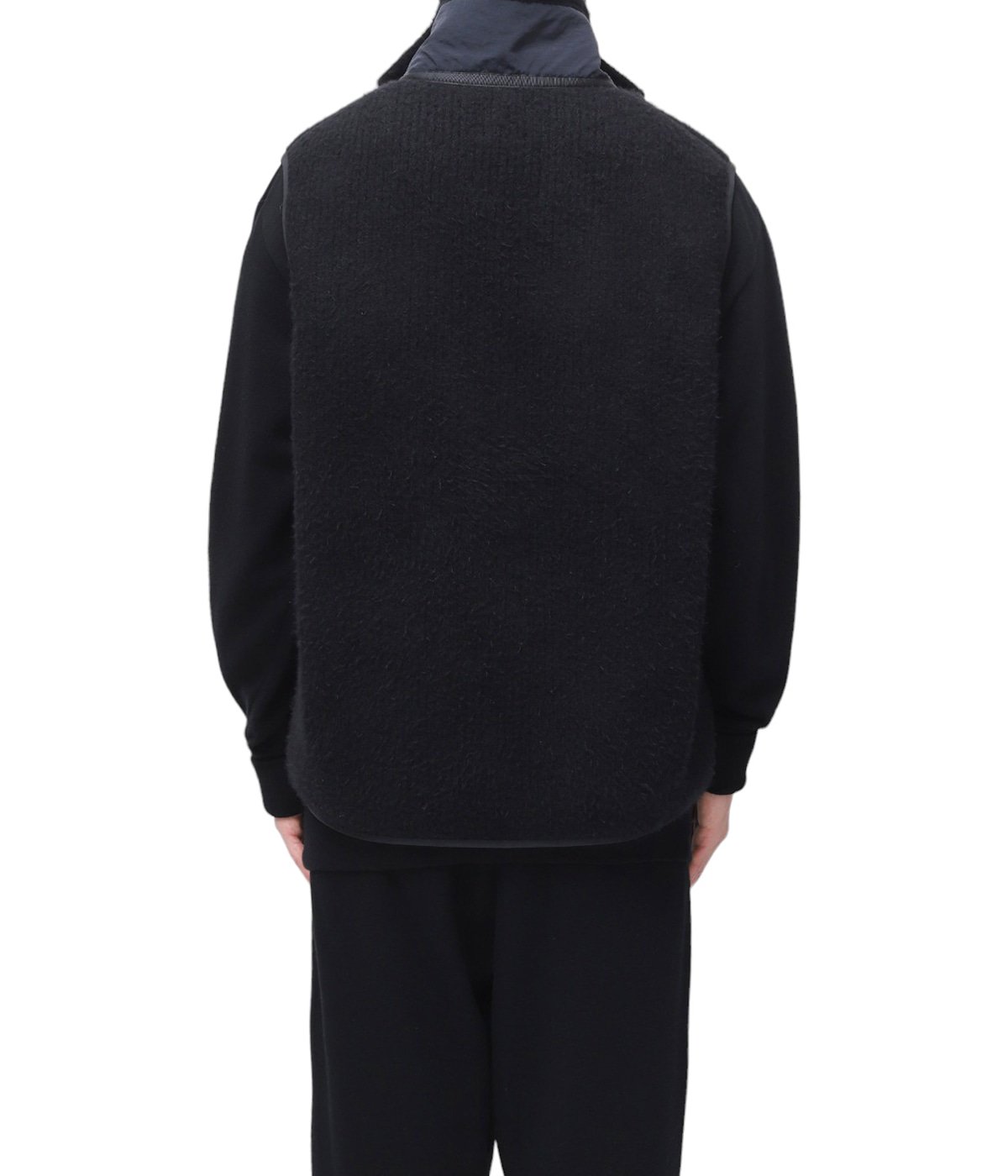 model（175cm / 60kg）B85 W75 H92 着用サイズ：2