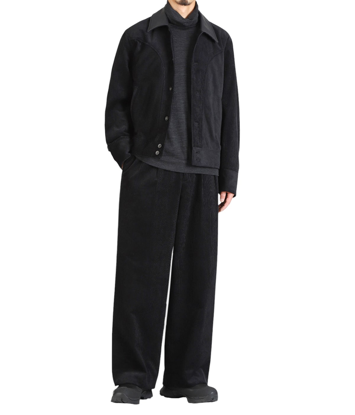 TWO TUCK MILITARY TROUSERS -ORGANIC COTTON 8-WALECORDUROY- | marka