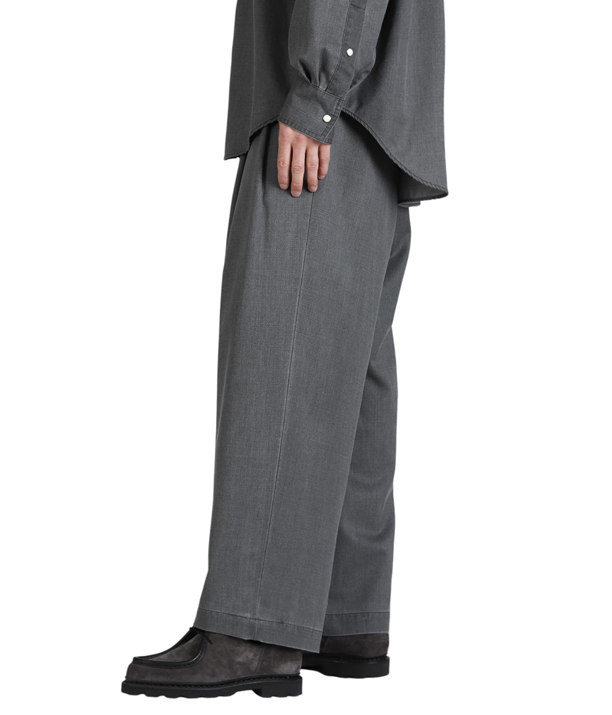 TWO TUCK BUGGY TROUSERS -WASHABLE 2/72 WOOL GABARDINE PIGMENT