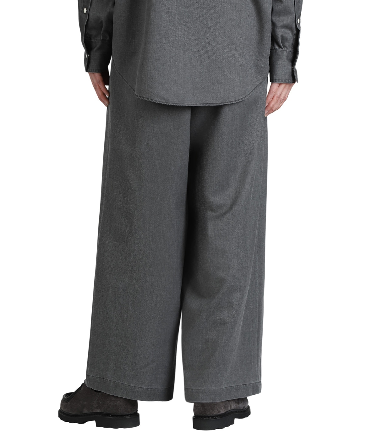 TWO TUCK BUGGY TROUSERS -WASHABLE 2/72 WOOL GABARDINE PIGMENT