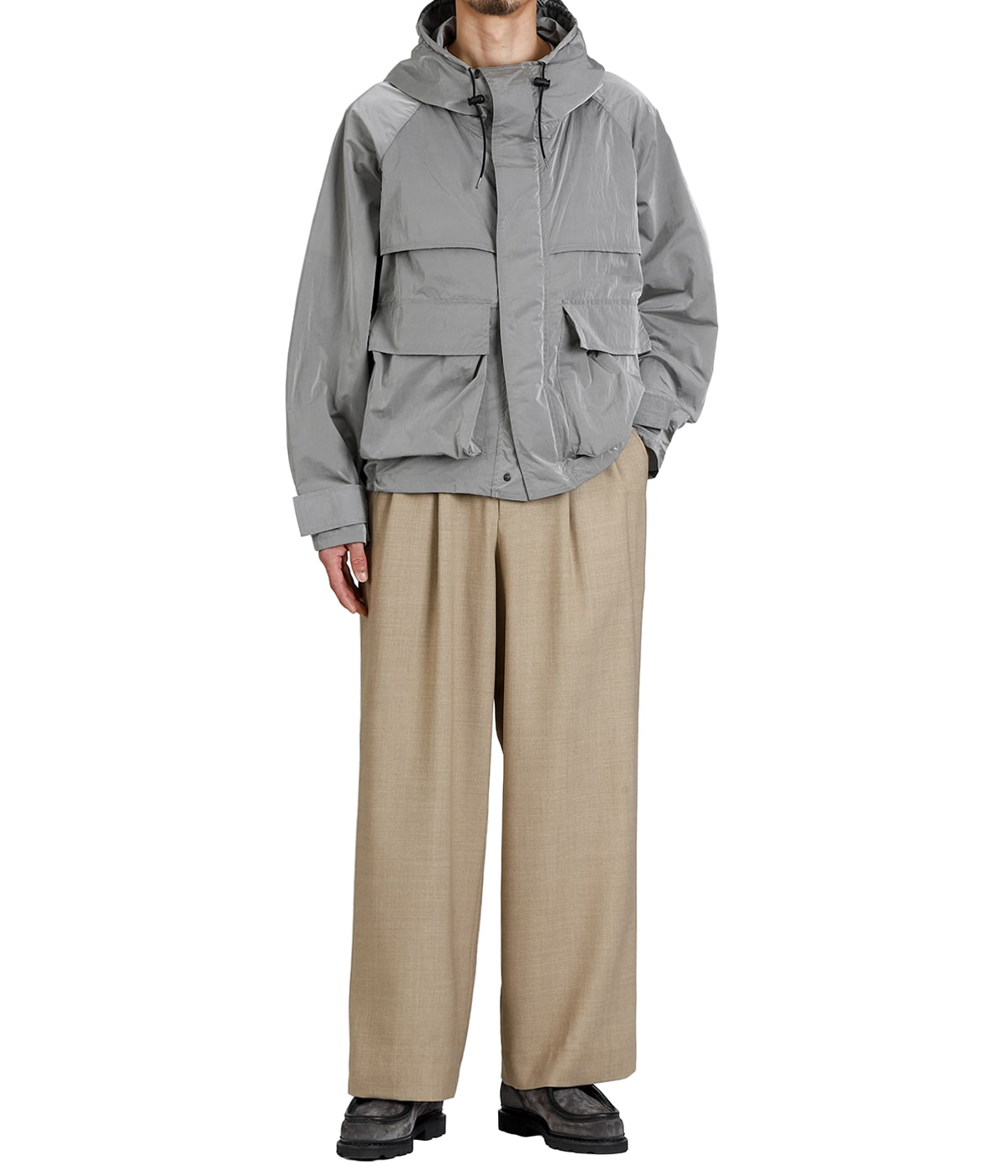 TWO TUCK MILITARY TROUSERS -RECYCLED POLYESTER NON-MULESED WOOL