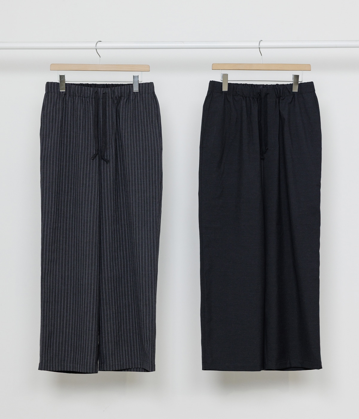 予約】WIDE CYLINDER FIT EASY PANTS -2/72 WOOL TROPICAL WASHER