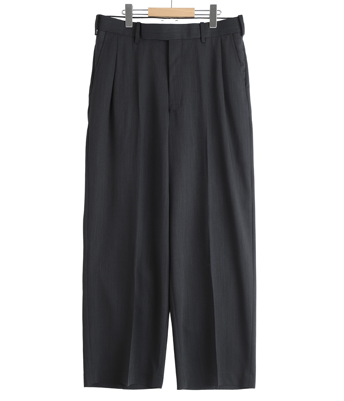 ONE TUCK WIDE TROUSERS -WOOL HIGH TWIST TROPICAL- | marka(マーカ