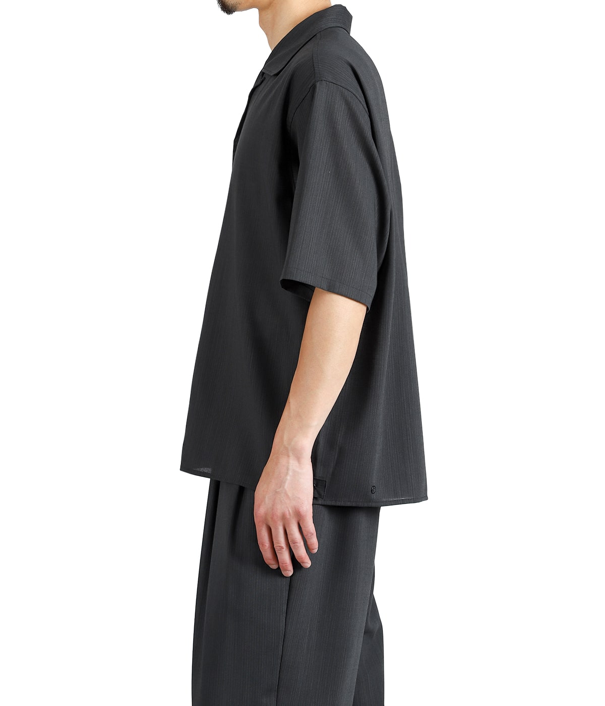OPEN COLLAR S/S SHIRT WITH HEM TAB -WOOL HIGH TWIST TROPICAL