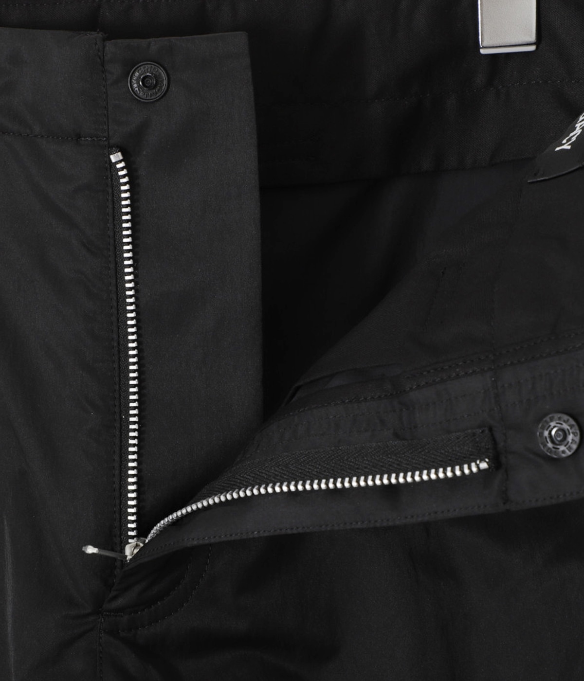正規 美品 24AW OUR LEGACY サテン カーゴ パンツ 正規品 24AW OUR LEGACY サテン カーゴ パンツ44 - メルカリ