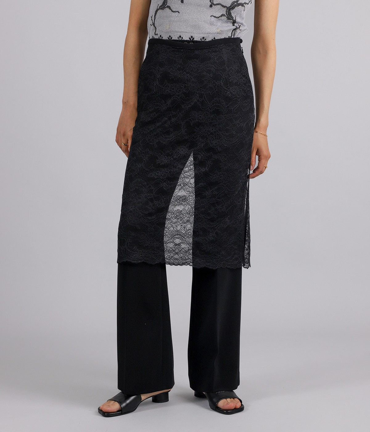 レディース】Raschel Lace Layered Trousers | Mame Kurogouchi(マメ