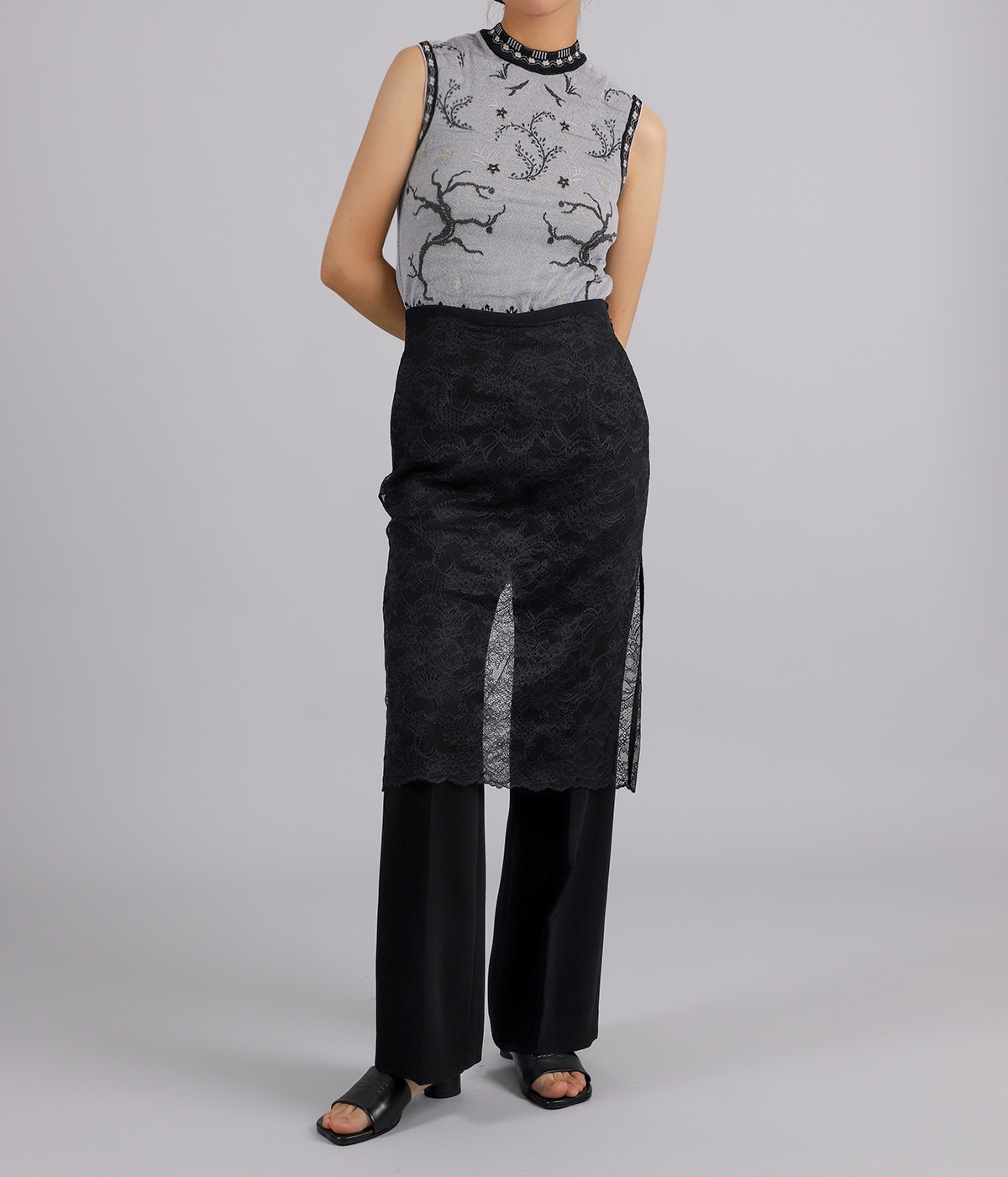 レディース】Raschel Lace Layered Trousers | Mame Kurogouchi(マメ
