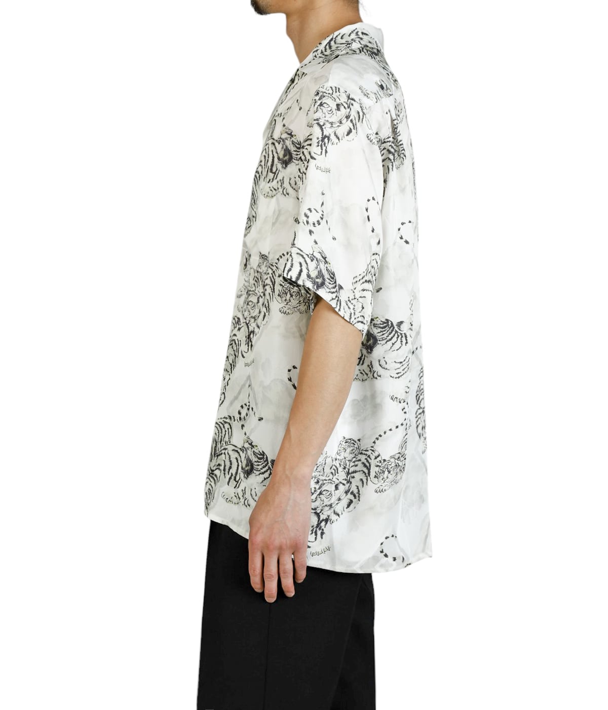 ☆Newera☆ SEASONAL ALOHA DIAMOND HEAD 半袖Tシャツ 全2色 ☆Newera☆ SEASONAL ALOHA DIAMOND HEAD 半袖Tシャツ 全2色