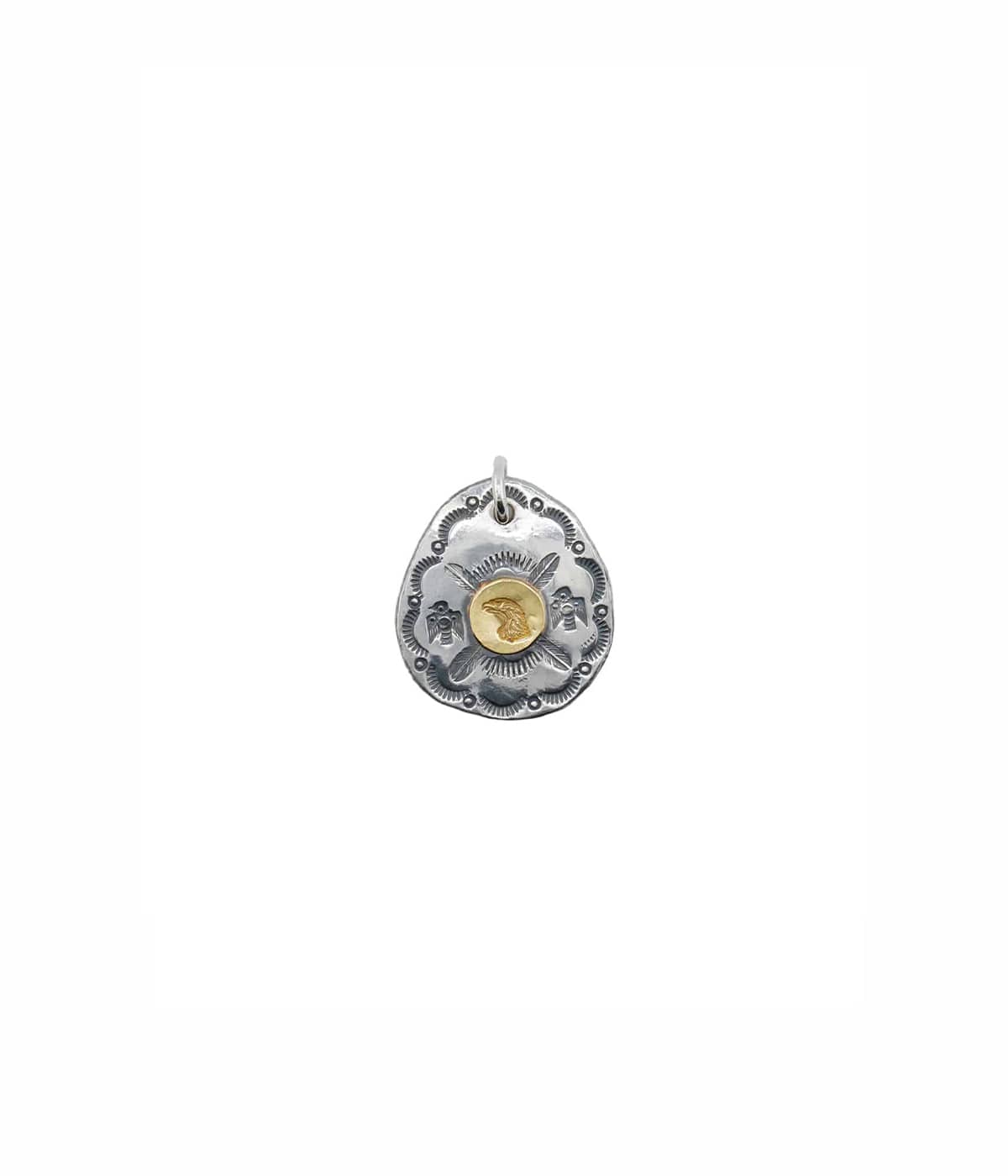 アクセサリー LARRY SMITH SILVER EAGLE HEAD PENDANT Larry Smith Eagle Head Stamped Pendant - Native Feather