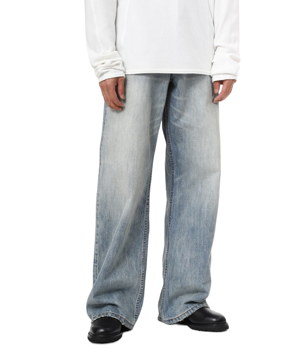 Light-Wash Japanese Baggy Denim | NO MAINTENANCE(ノー