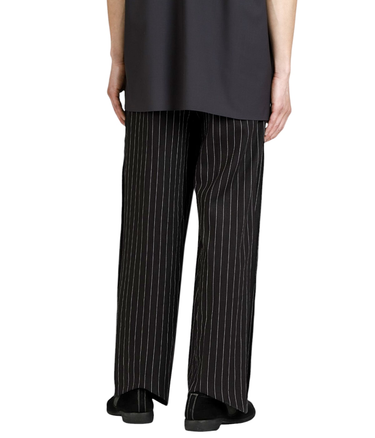 model(175cm / 60kg)B85 W75 H92 着用サイズ：M