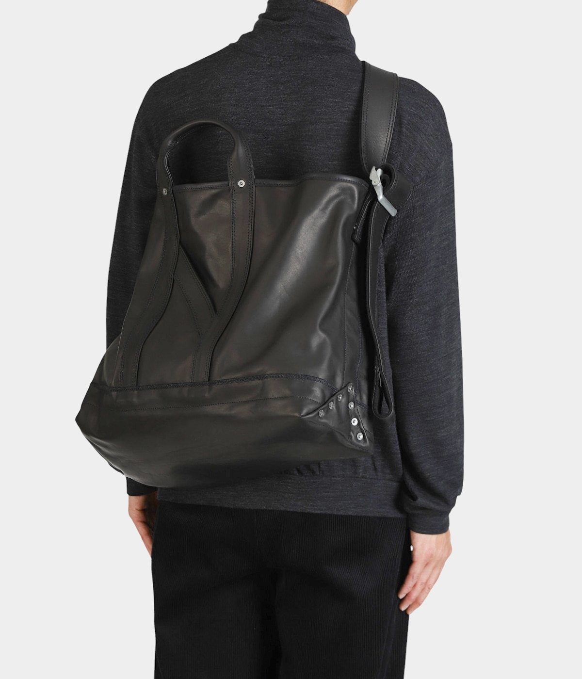 O.LEDZ / O.レッズ ( オイルドレザーショルダートートバッグ