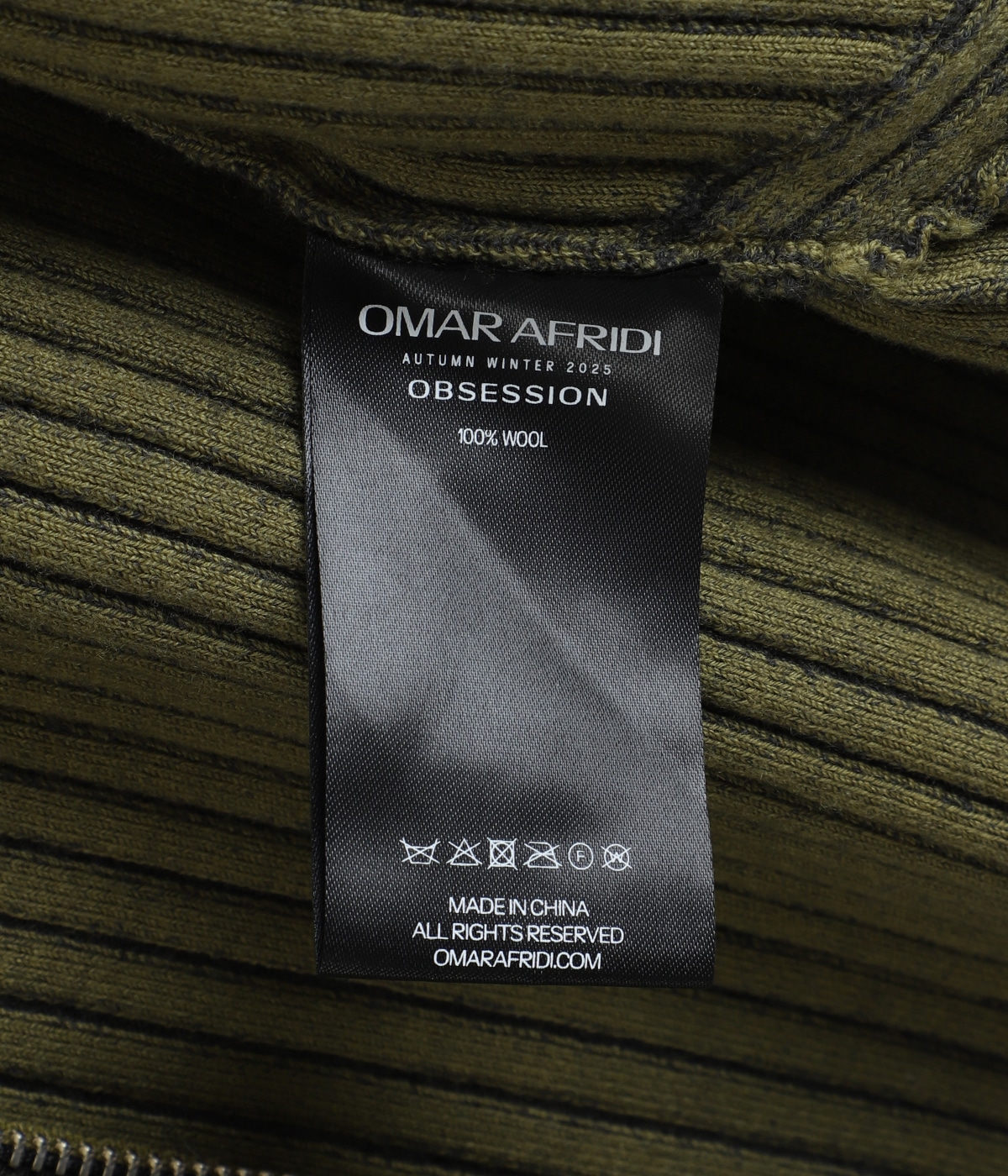 omar afridi クルーネック ショート スウェット OMAR AFRIDI（オマール アフリディ)中古・古着オンライン通販