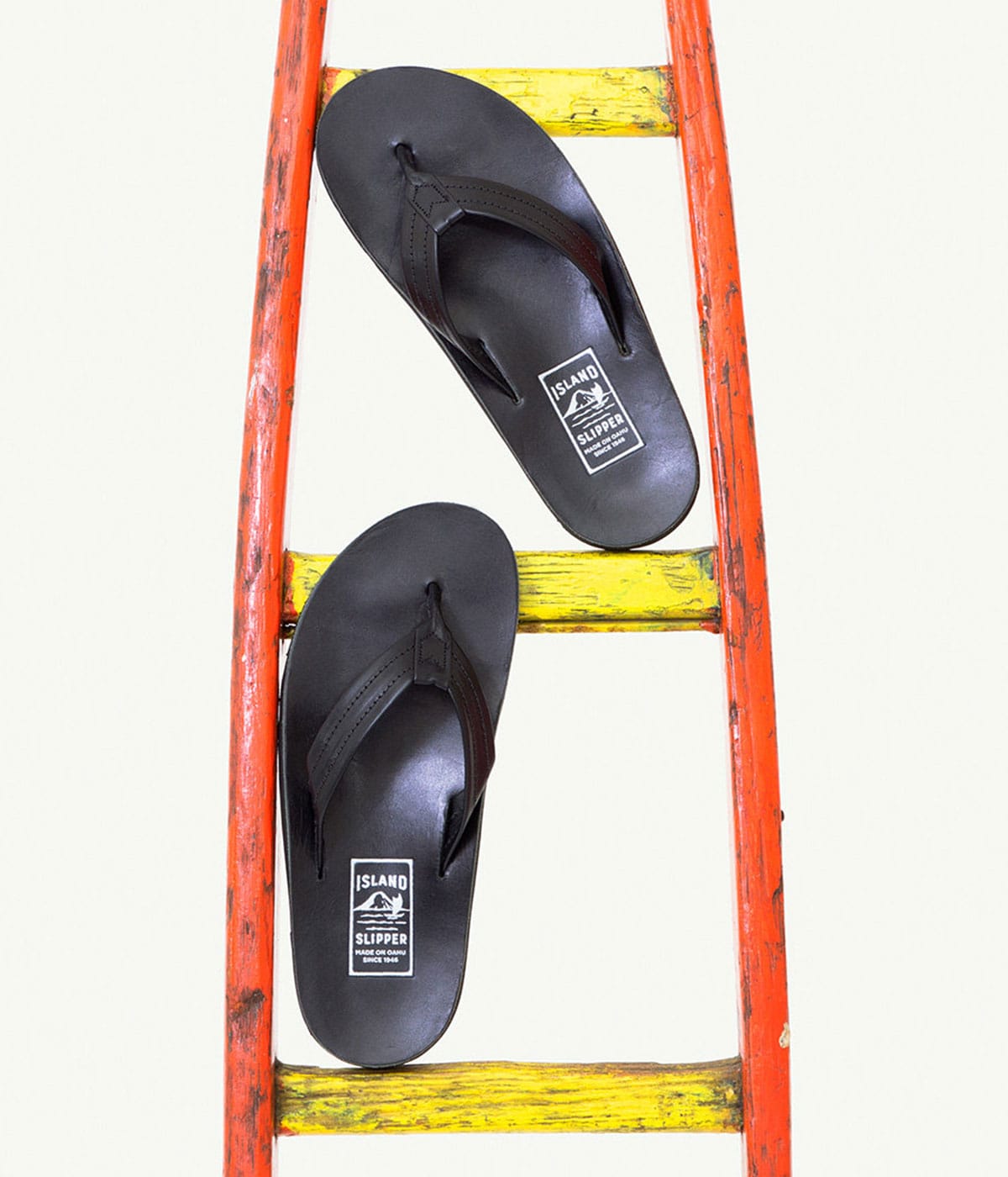 island slipper（アイランド スリッパ）」栃木レザーを使用した