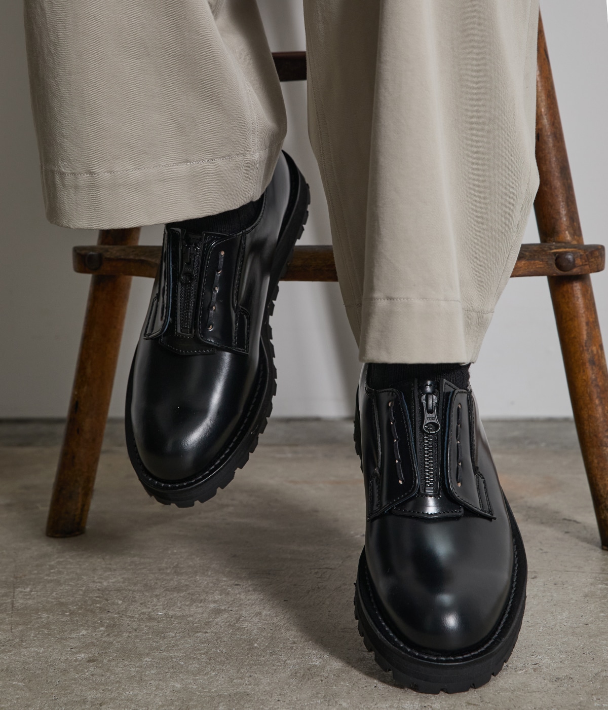 美品ARK別注　DANNER POSTMAN ZIPSHOES 8E27cm相当 美品ARK別注 DANNER POSTMAN ZIPSHOES 8E27cm相当 - メルカリ