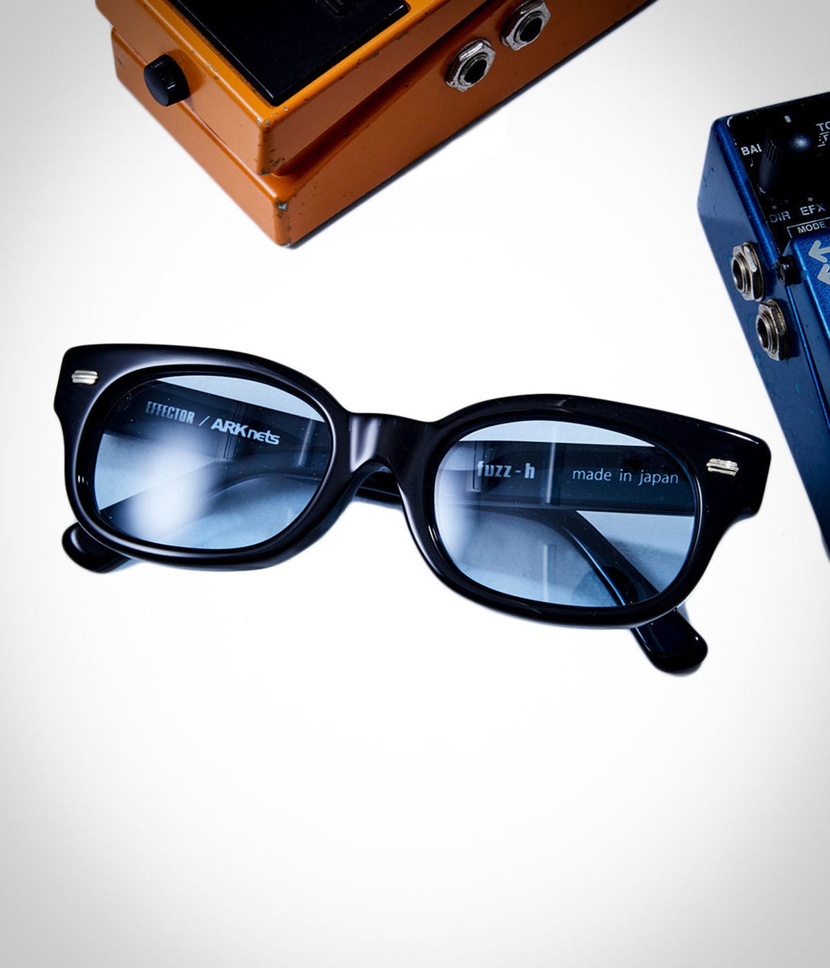 effector エフェクター ツーブリッジ サングラス ケース付き 美品 楽天市場】エフェクター EFFECTOR コレクションケース メガネ