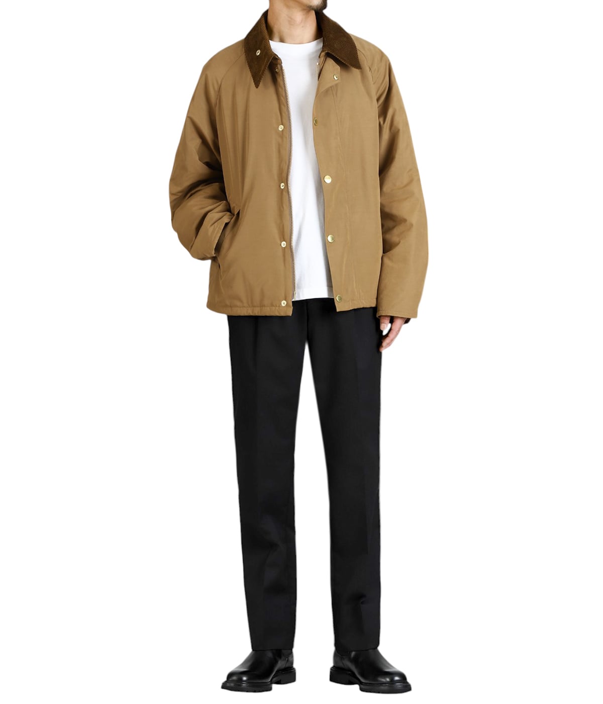 model（175cm / 60kg）B85 W75 H92 着用サイズ：40