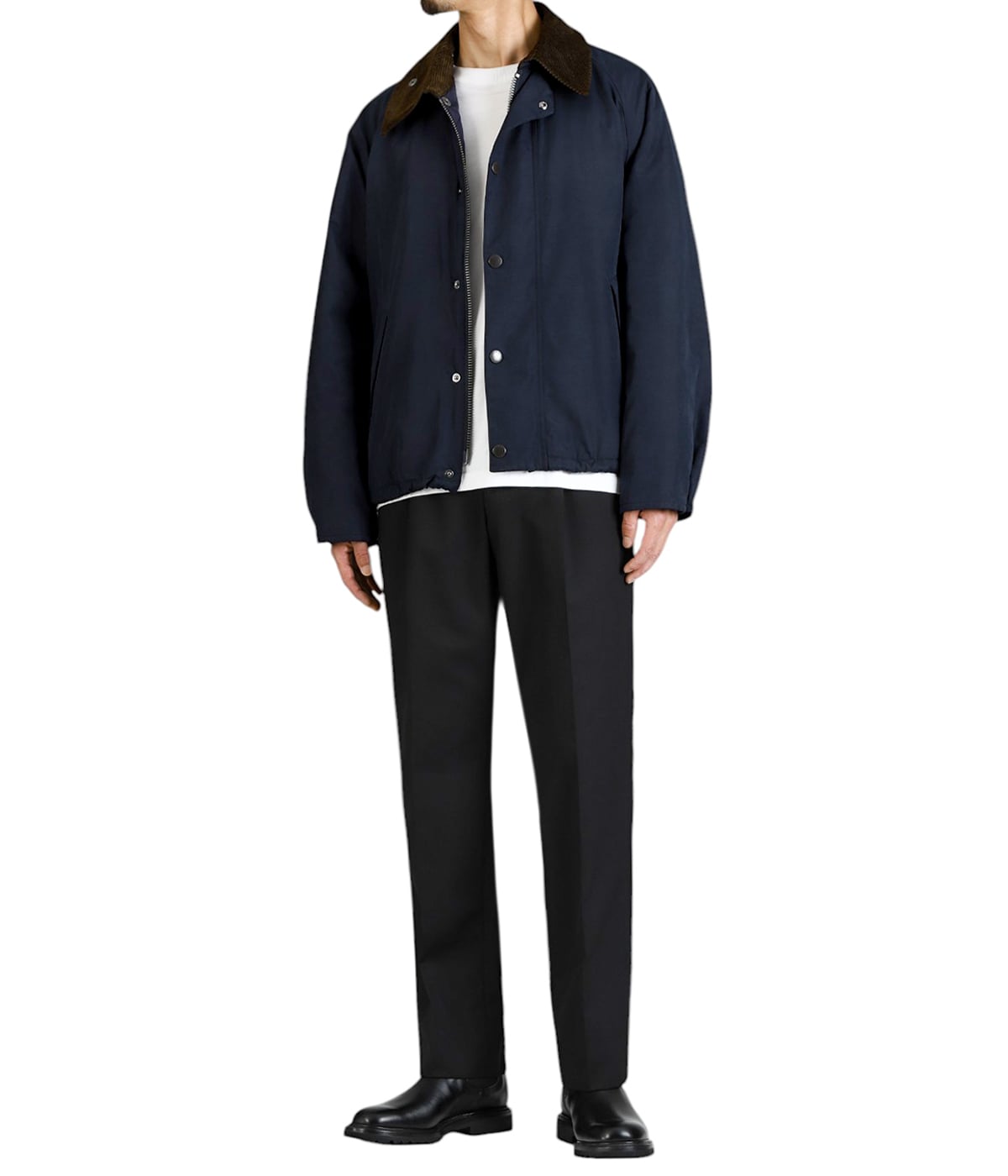 model（175cm / 60kg）B85 W75 H92 着用サイズ：38