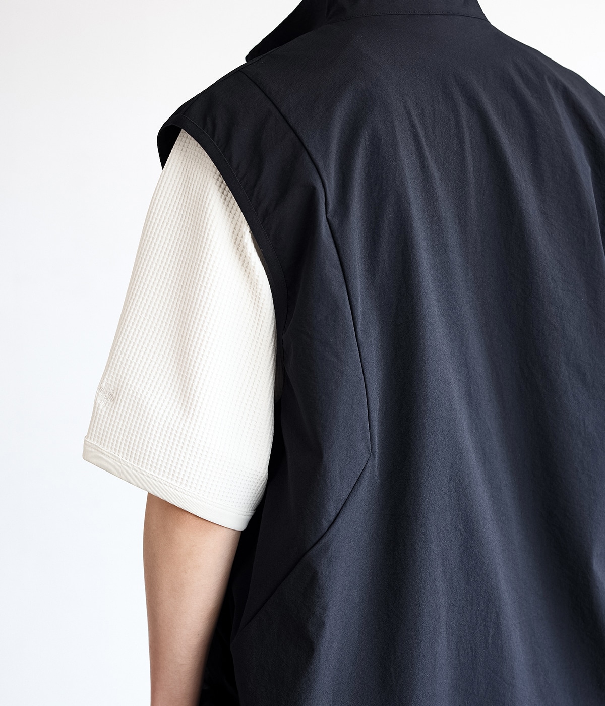 新品Goldwin ONLY ARK 別注 Stretch Weave Vest 新品Goldwin ONLY ARK 別注 Stretch Weave Vest 【公式通販】