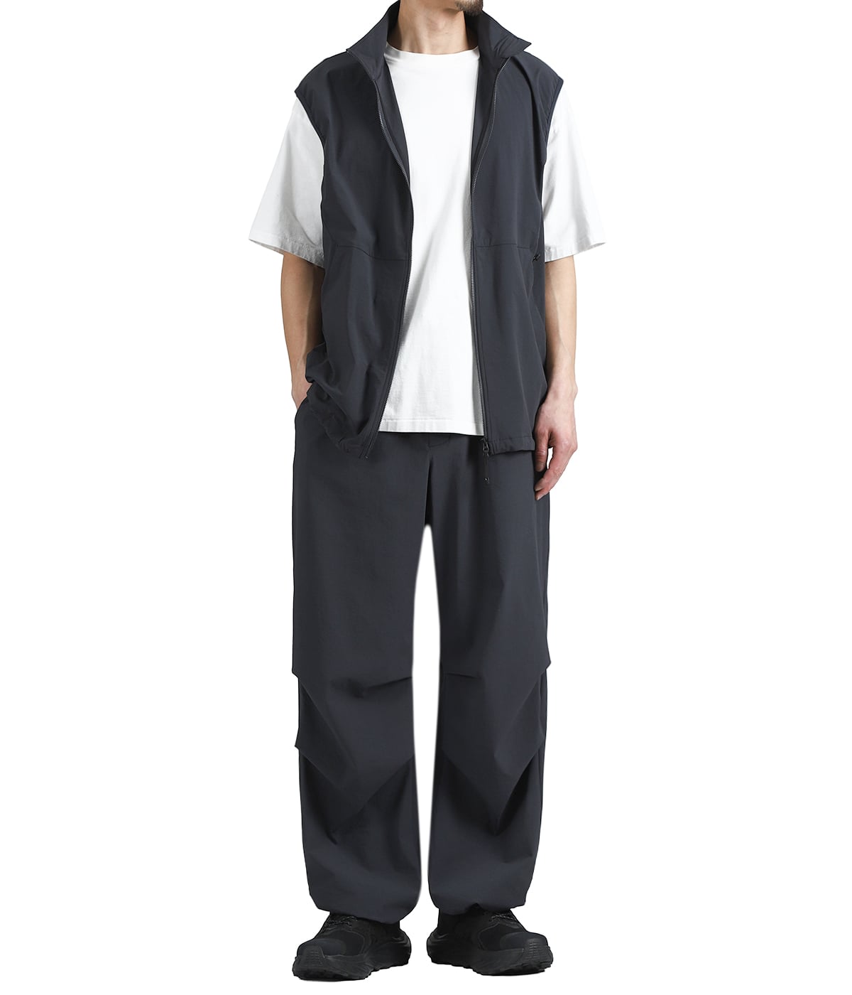 新品Goldwin ONLY ARK 別注 Stretch Weave Vest 【公式通販】