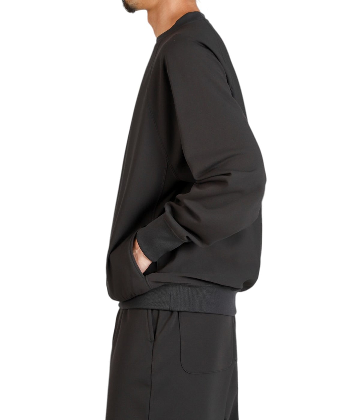 model（175cm / 60kg）B85 W75 H92 着用サイズ：2