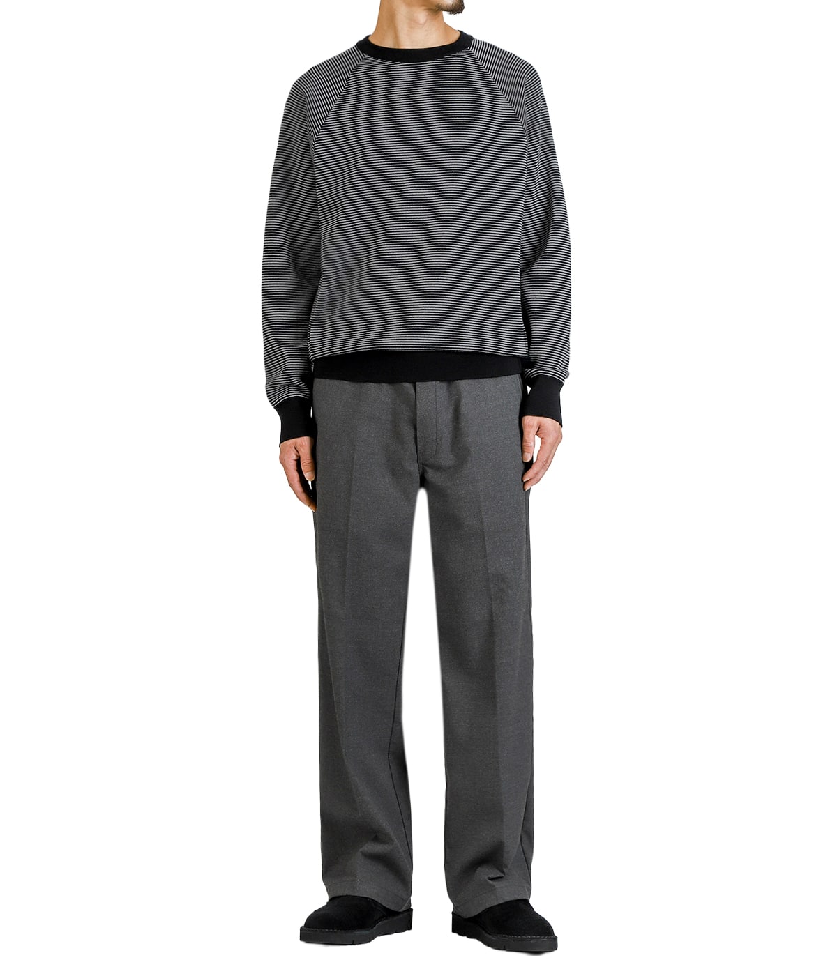 model（175cm / 60kg）B85 W75 H92 着用サイズ：2