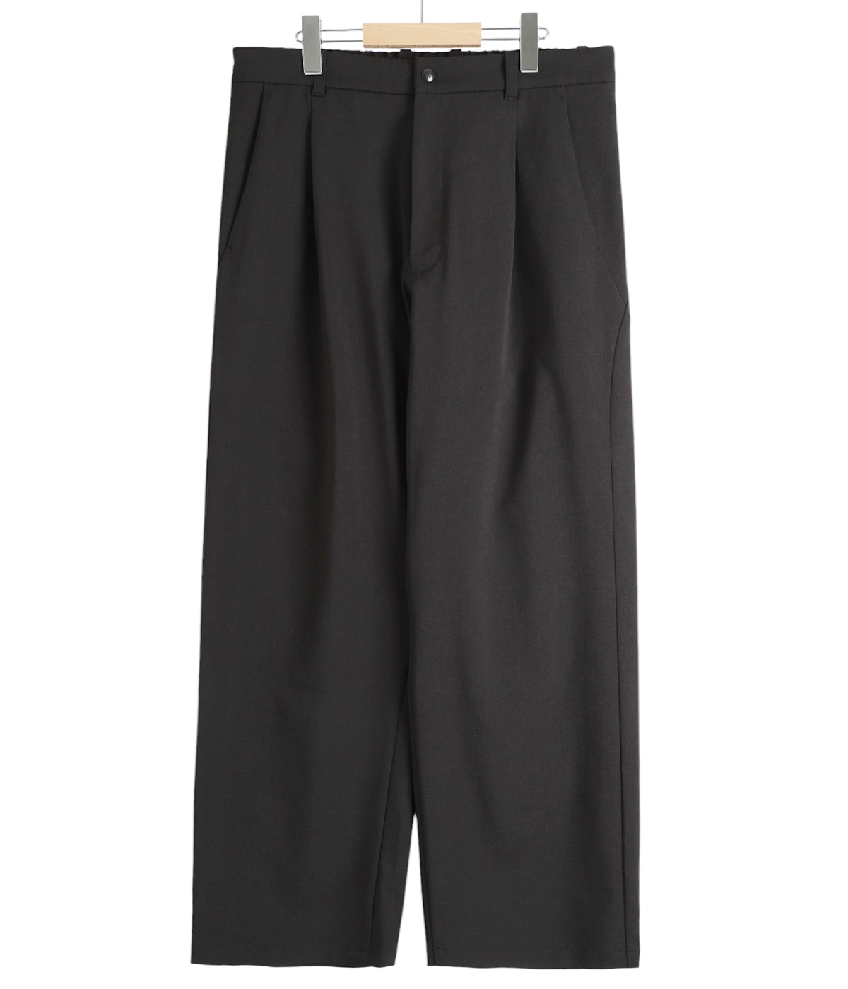 予約】別注 Dry Stretch Twill Wide Straight Pants | Goldwin