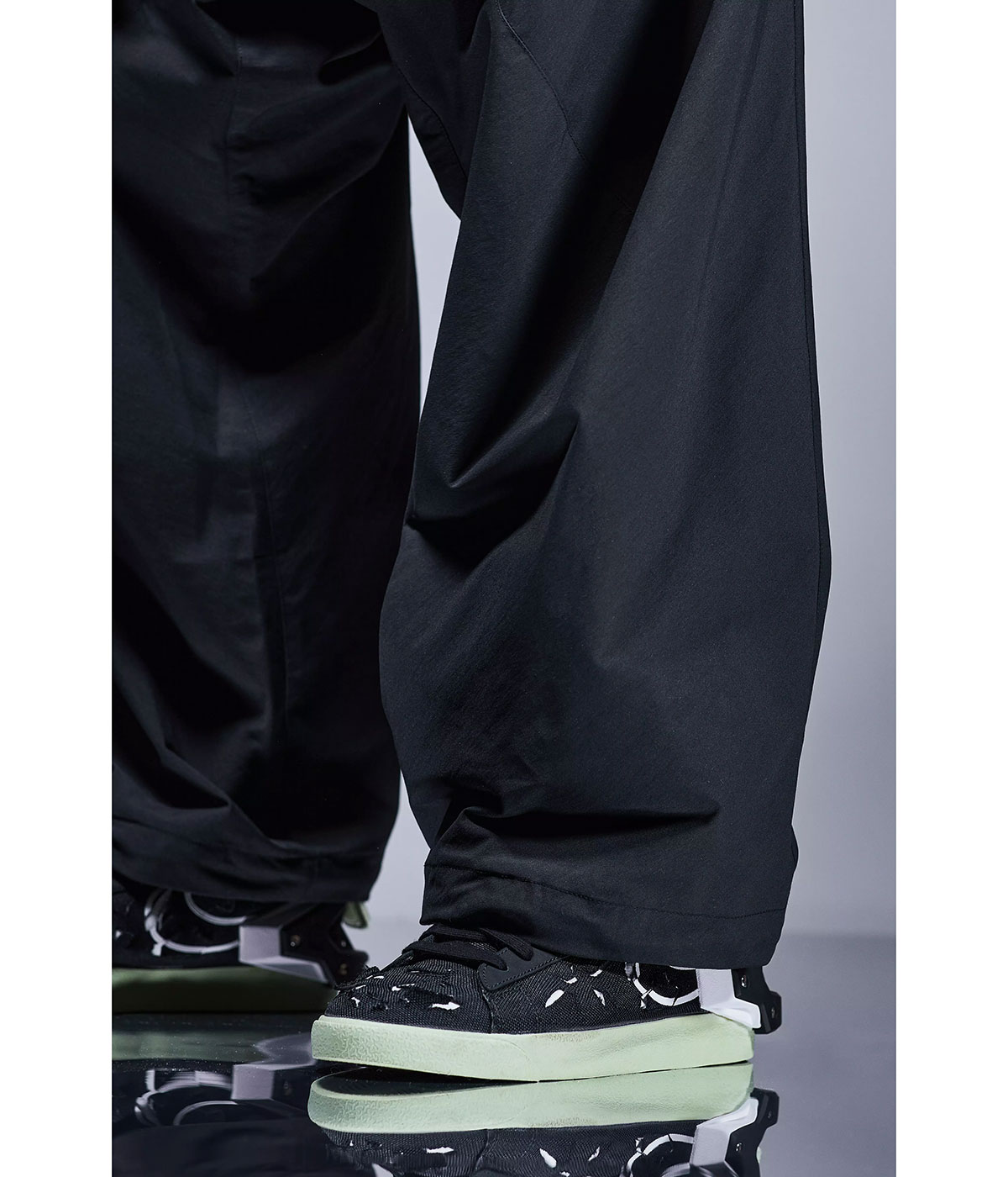 パンツ ACRONYM Nylon Stretch Cargo Trouser S ACRONYM Nylon Stretch Cargo Trouser S