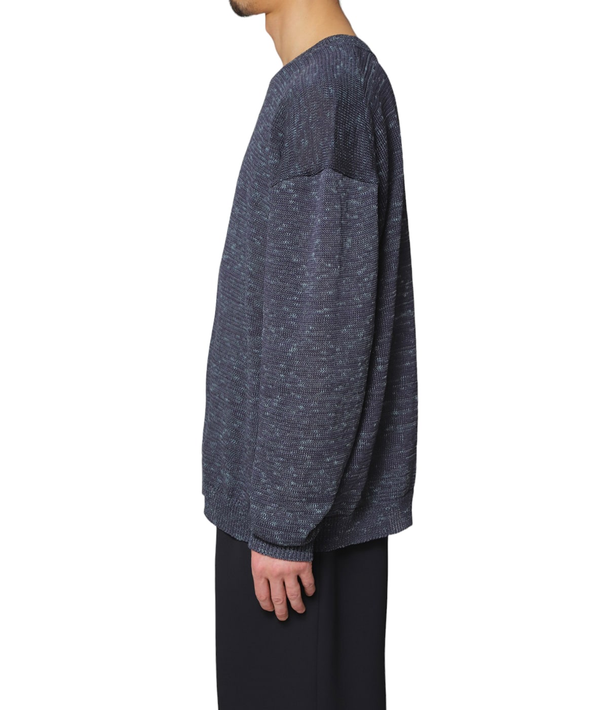 model（175cm / 60kg）B85 W75 H92 着用サイズ：FREE(ONE)