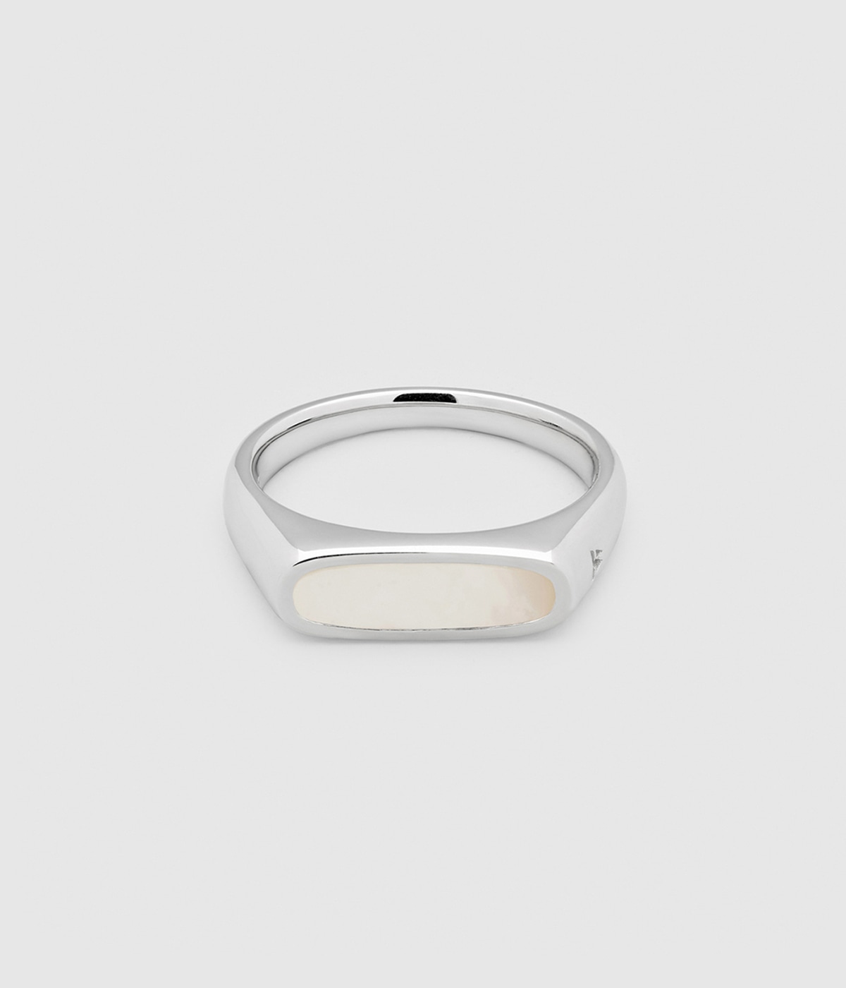 TOM WOOD Mairo Ring White MOP