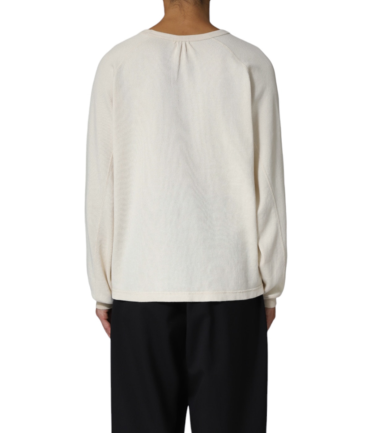 model（175cm / 60kg）B85 W75 H92 着用サイズ：2