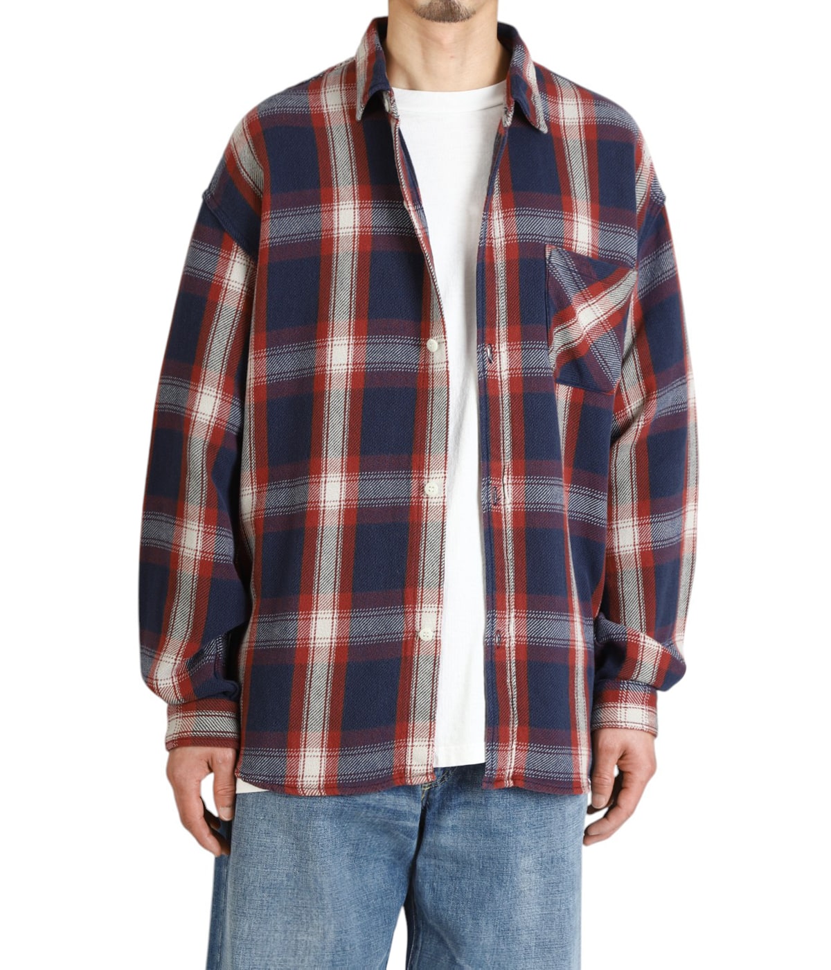 model（175cm / 60kg）B85 W75 H92 着用サイズ：L