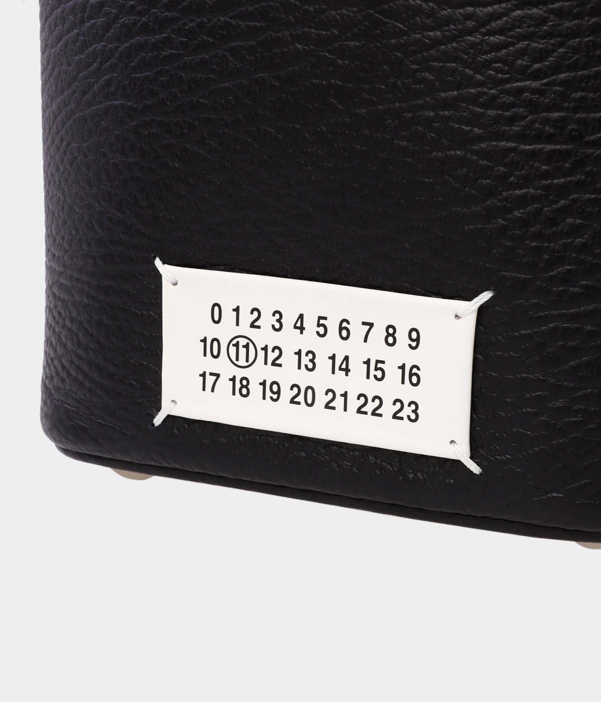 【MAISON MARGIELA 】5AC leather bucket bag マルジェラ バック 5AC leather bucket bag in black - Maison Margiela | Mytheresa