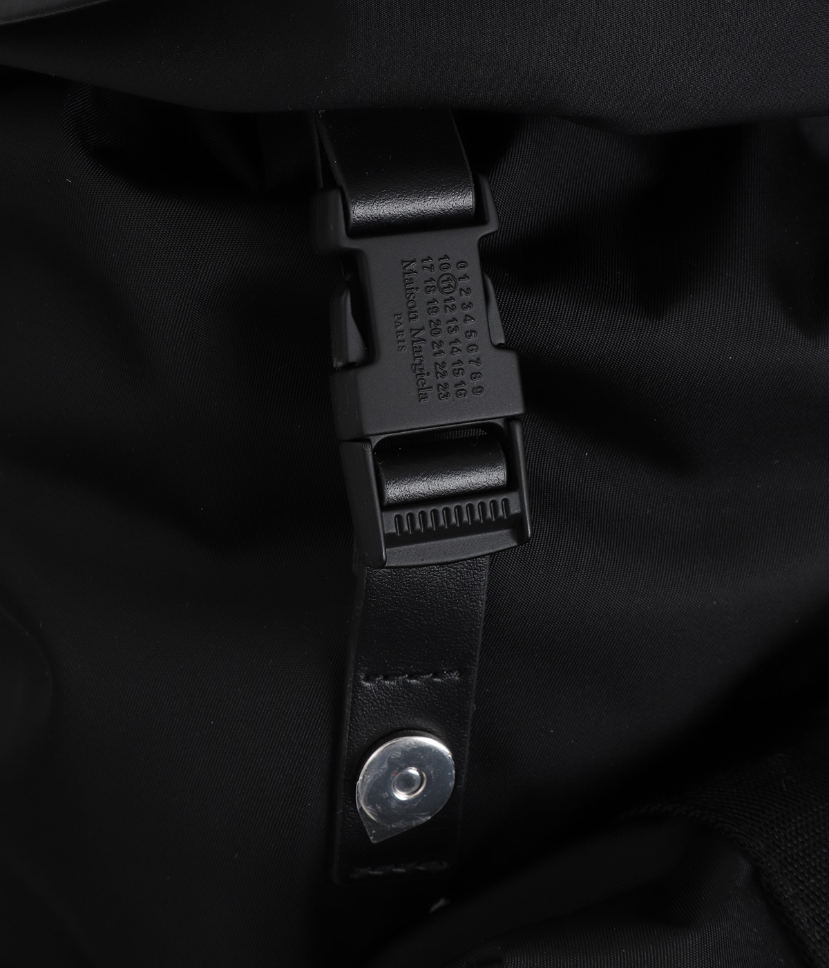 HIGH TECH MEDIUM BACKPACK | Maison Margiela(メゾン マルジェラ