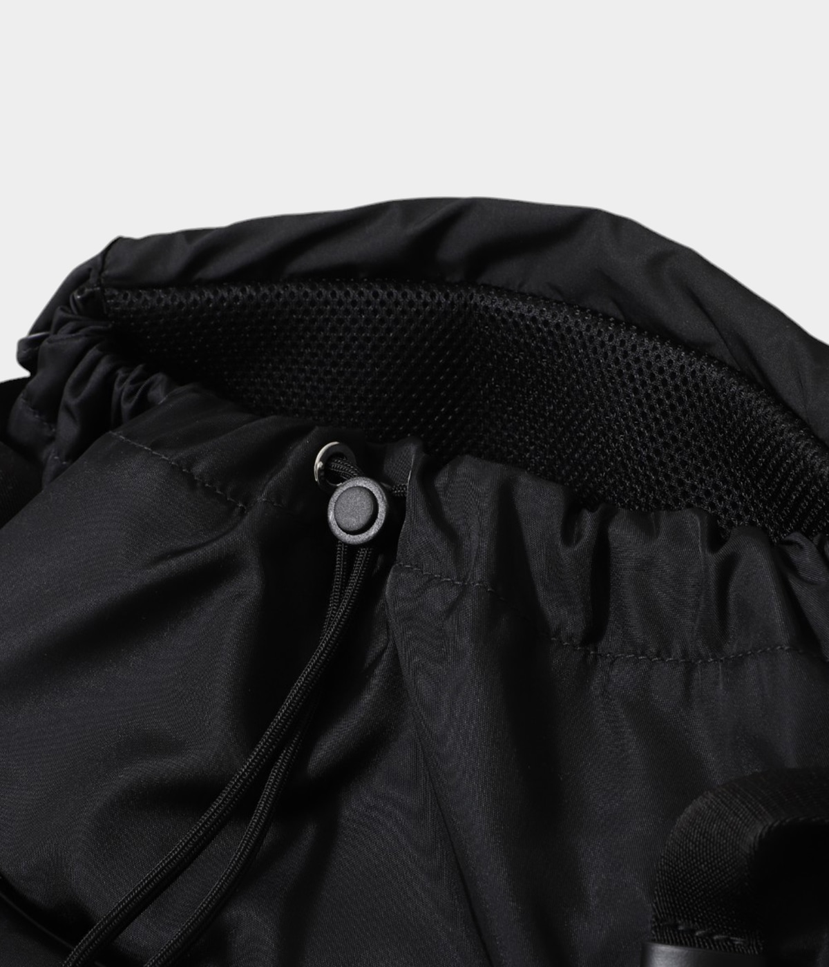注目◇High tech ミディアム バックパック◇Maison Margiela Maison Margiela High-Tech バックパック | ブラック | FARFETCH JP
