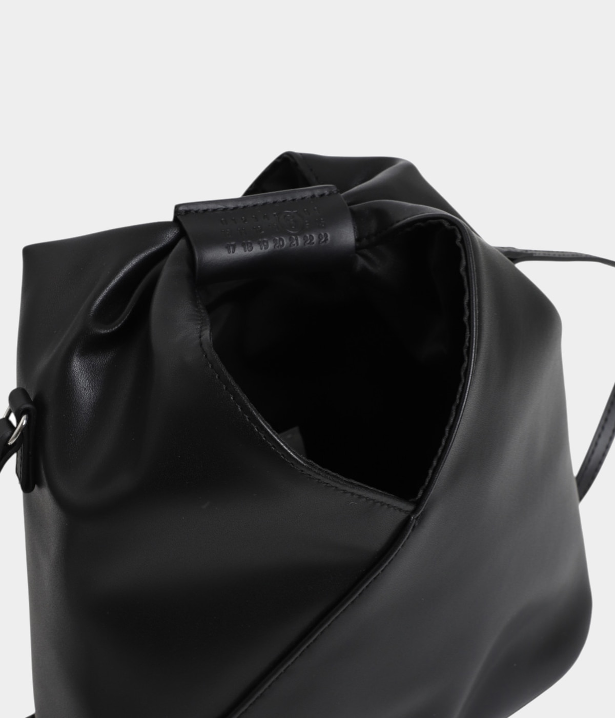 PEARLY GATES ブラックバック　限定品 トリコ帆布カートバッグ (UNISEX) | PEARLY GATES（パーリー