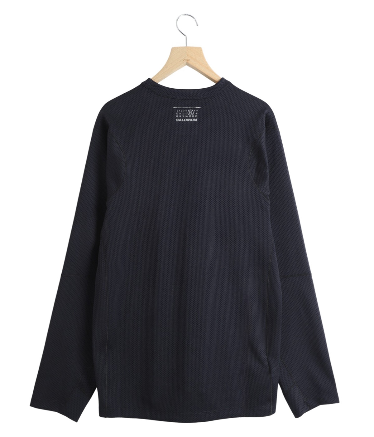 ROLLER MAGAZINE 長袖カットソー ブラック Long-sleeved Top | MM6 Maison Margiela(エムエムシックス メゾン