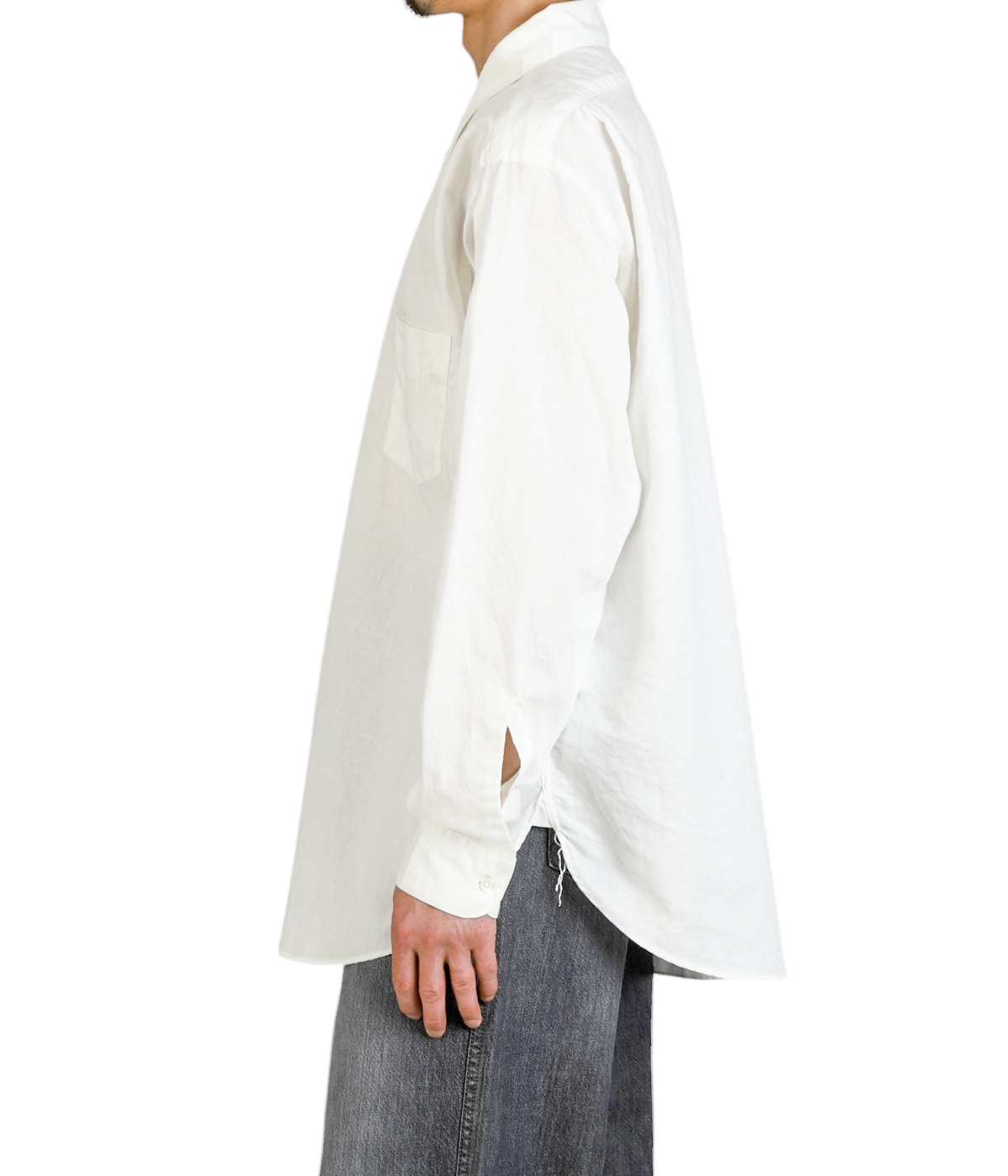 model（175cm / 60kg）B85 W75 H92 着用サイズ：6