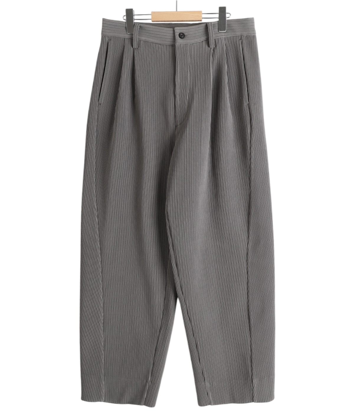GRADATION PLEATS TWIST SEAM WIDE TROUSERS