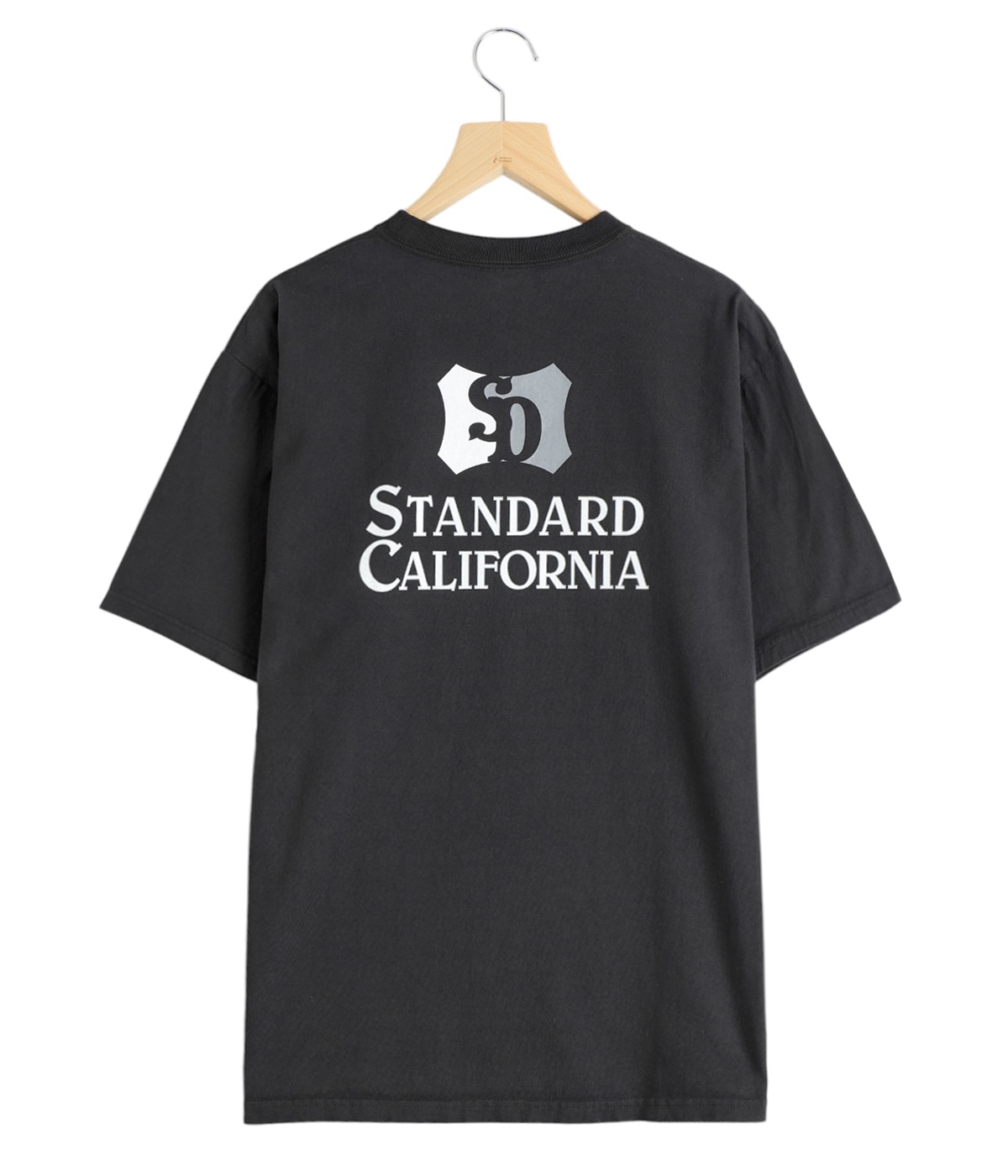 スタンダードカリフォルニア Tシャツ。新品未使用。TMT Tシャツ スタンダードカリフォルニア Tシャツ。新品未使用。TMT Tシャツ。