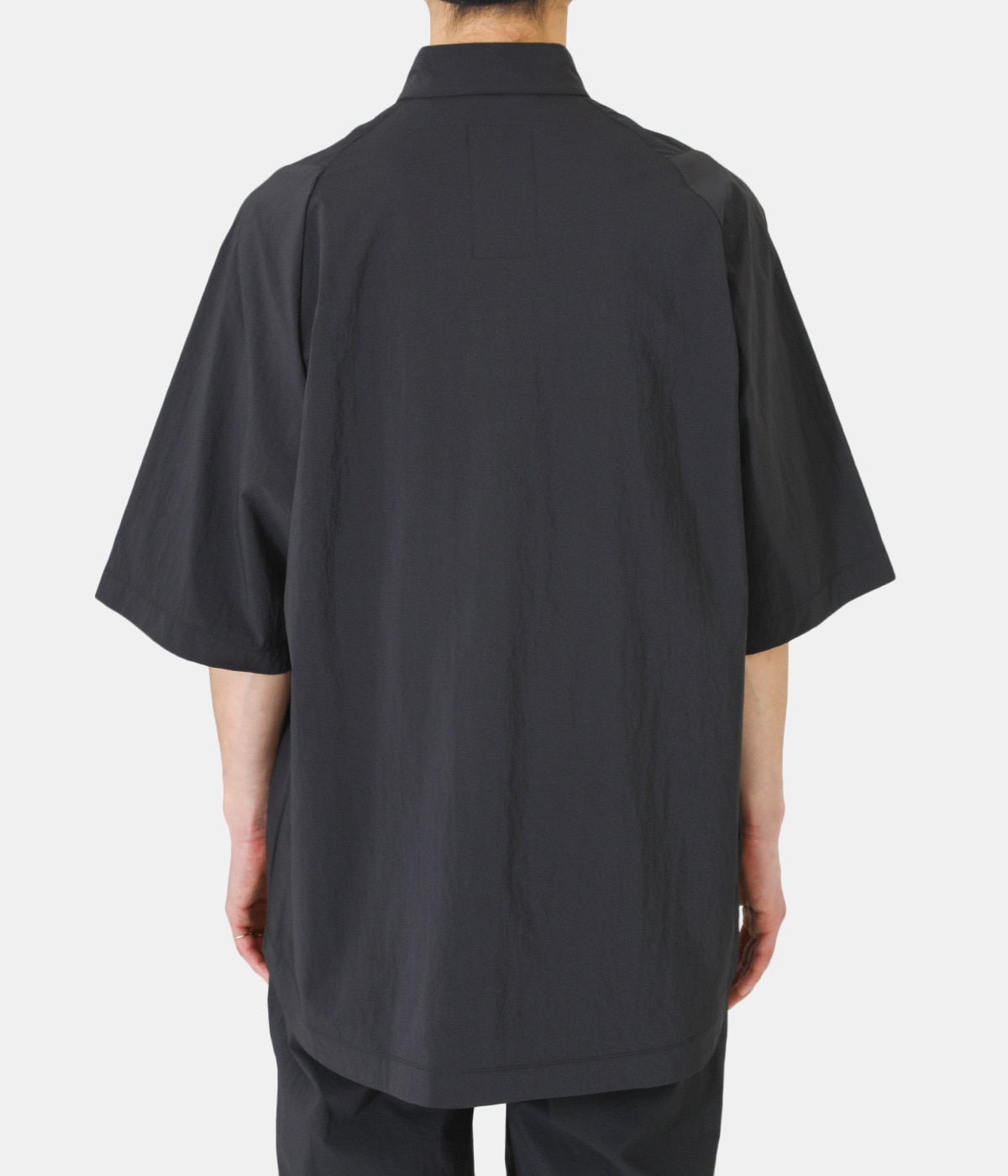 Teatora Cartridge Shirt ナイロン ダークグレー サイズ4 ナイロンストレッチシャツ【CARTRIDGE SHIRT S/S DR】｜TEATORA