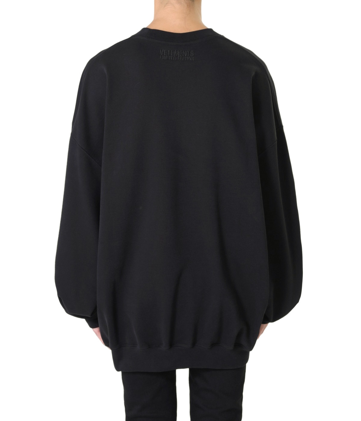 VETEMENTS ダメージフーディ 68-AM2408-17 VETEMENTS ダメージ フーディ 68-AM2408-17
