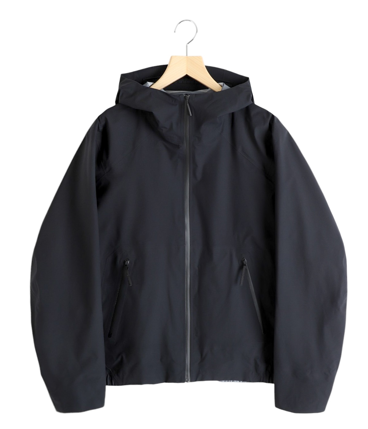 ARC'TERYX VEILANCE(アークテリクス ヴェイランス)の商品一覧