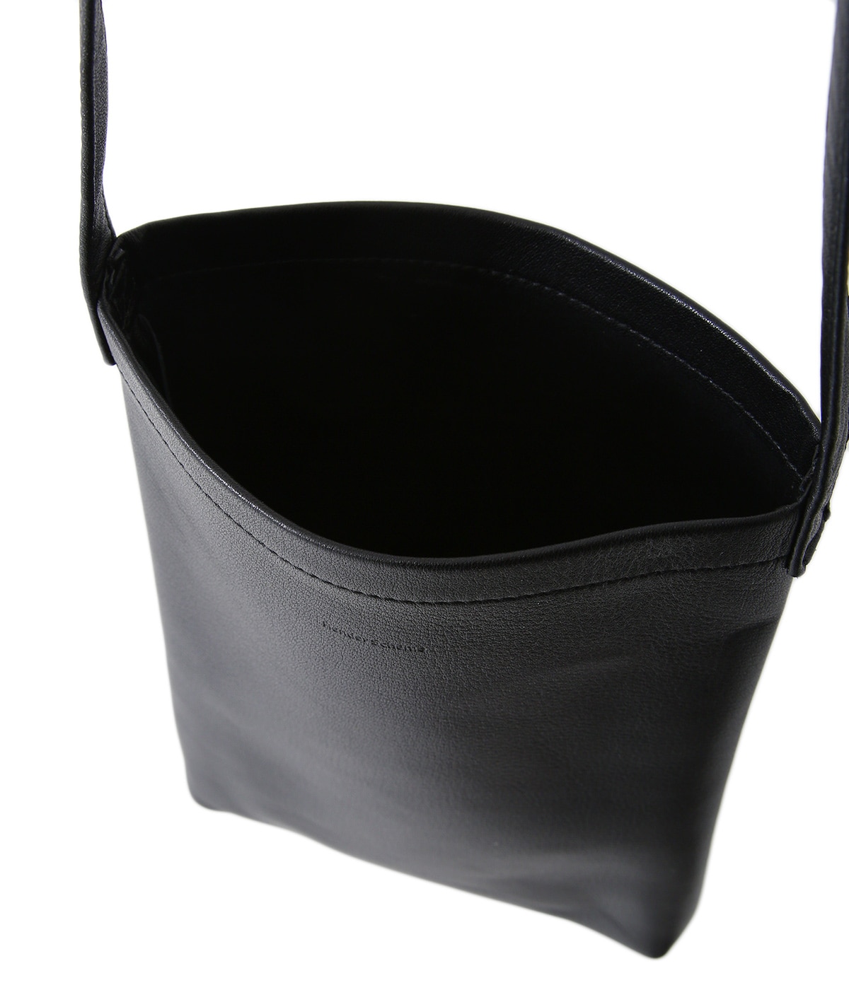Hender Scheme cow shoulder small 黒 cow shoulder small｜スキマ Hender Scheme Official Online Shop